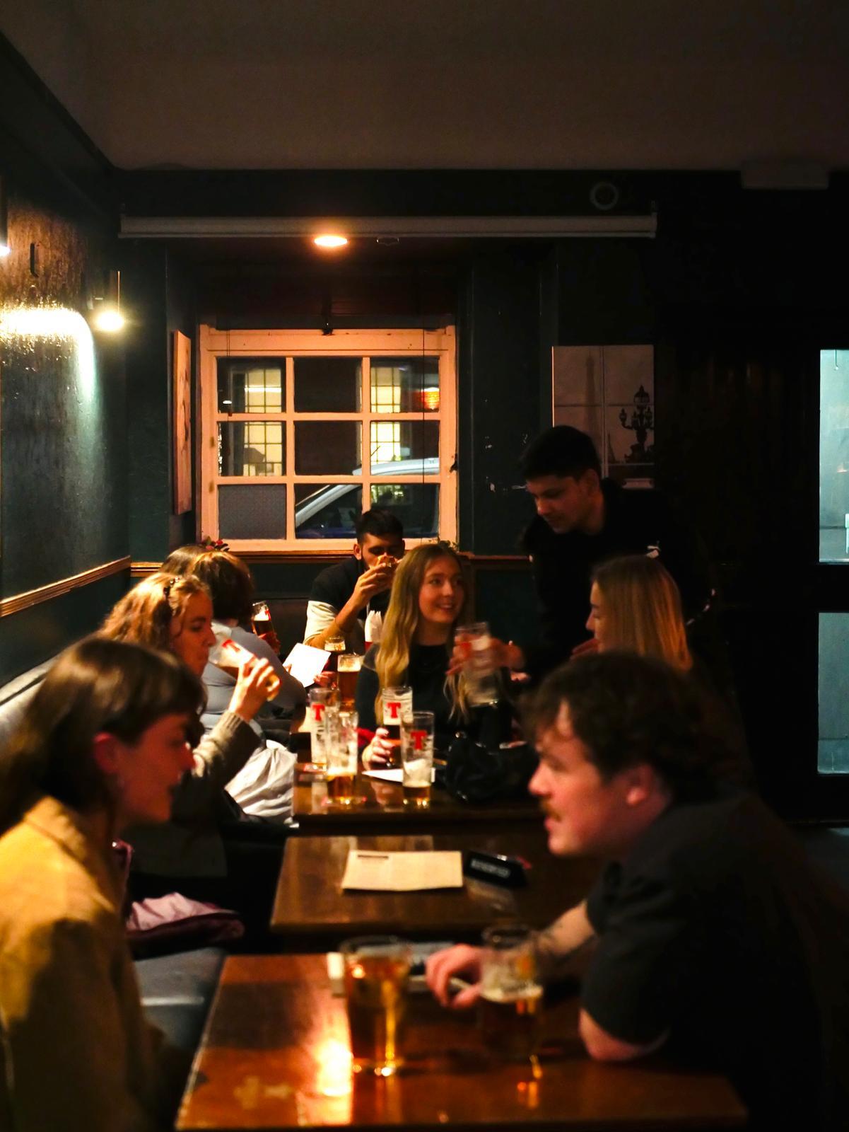 Wednesday Quiz Night With Gerry Lyons - image 1